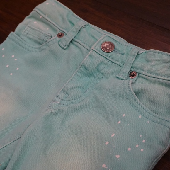 Cat & Jack light blue capris - Picture 2 of 3